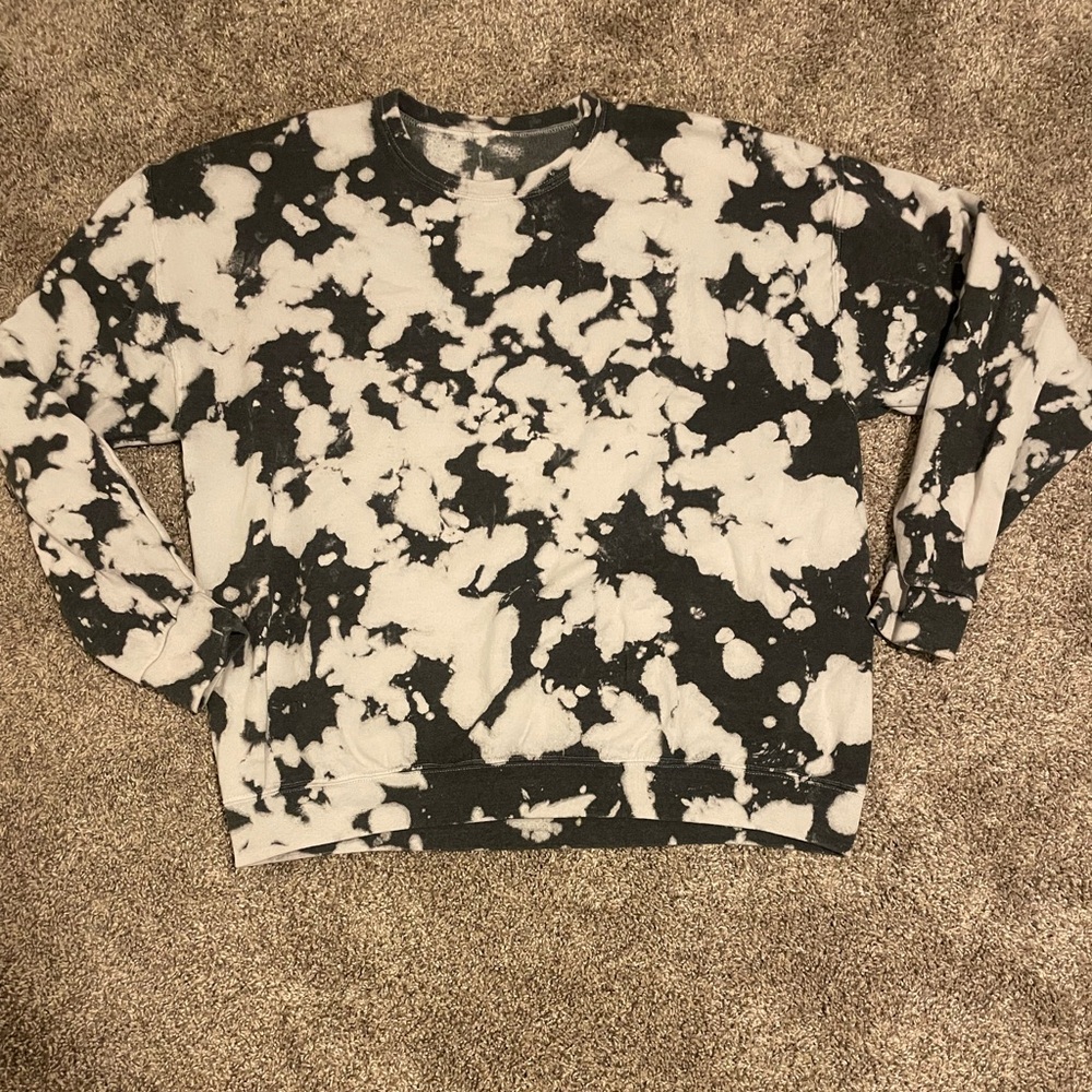 Gray and White Tie-Dye sweatshirt